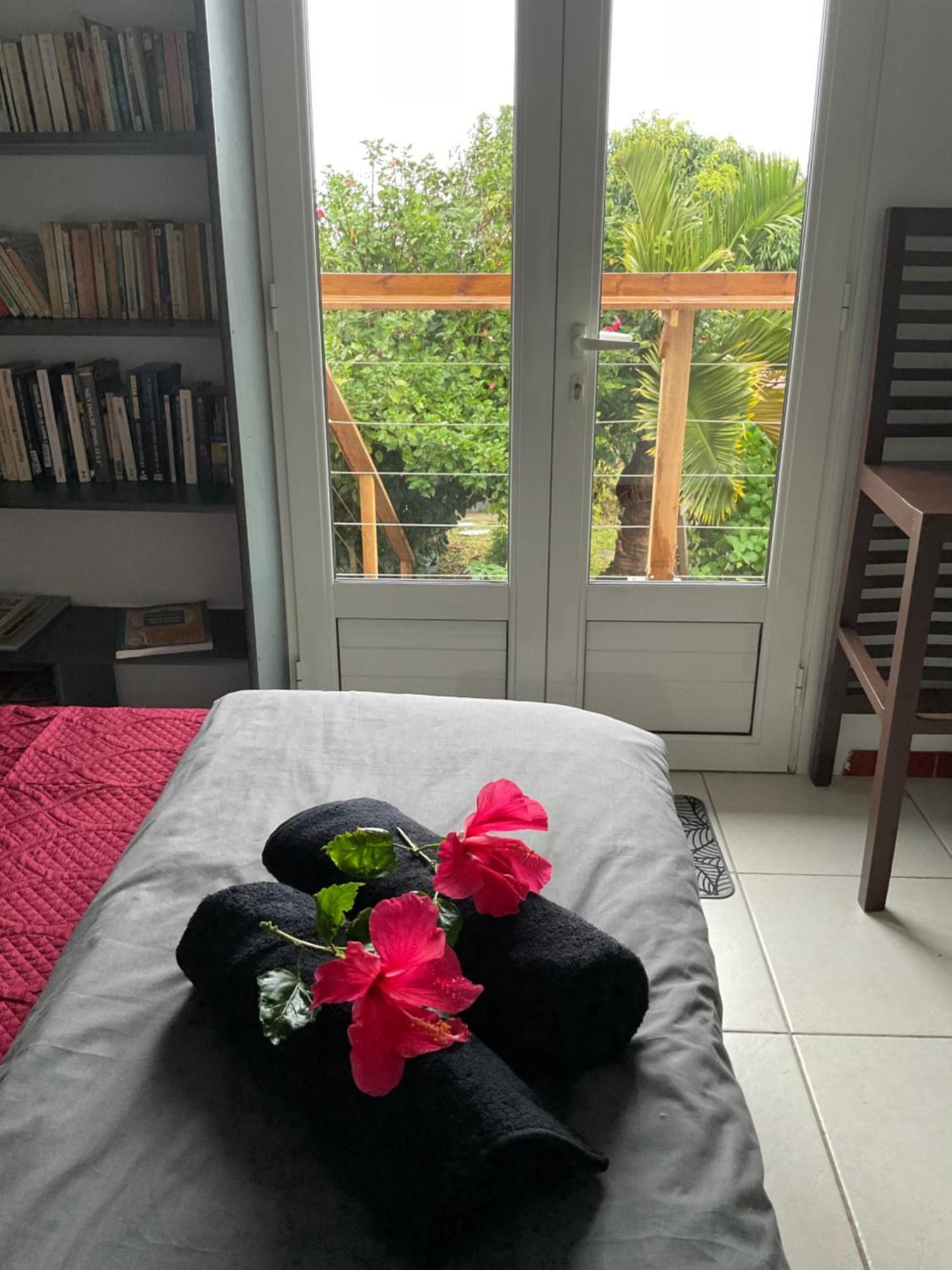 Lhibiscus Rouge Villa Сен-Лу Екстериор снимка